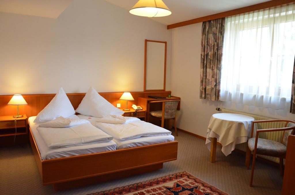 Seehotel Paulitsch Velden am Wörthersee Rum bild