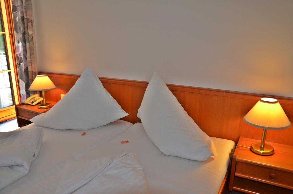 Seehotel Paulitsch Velden am Wörthersee Rum bild